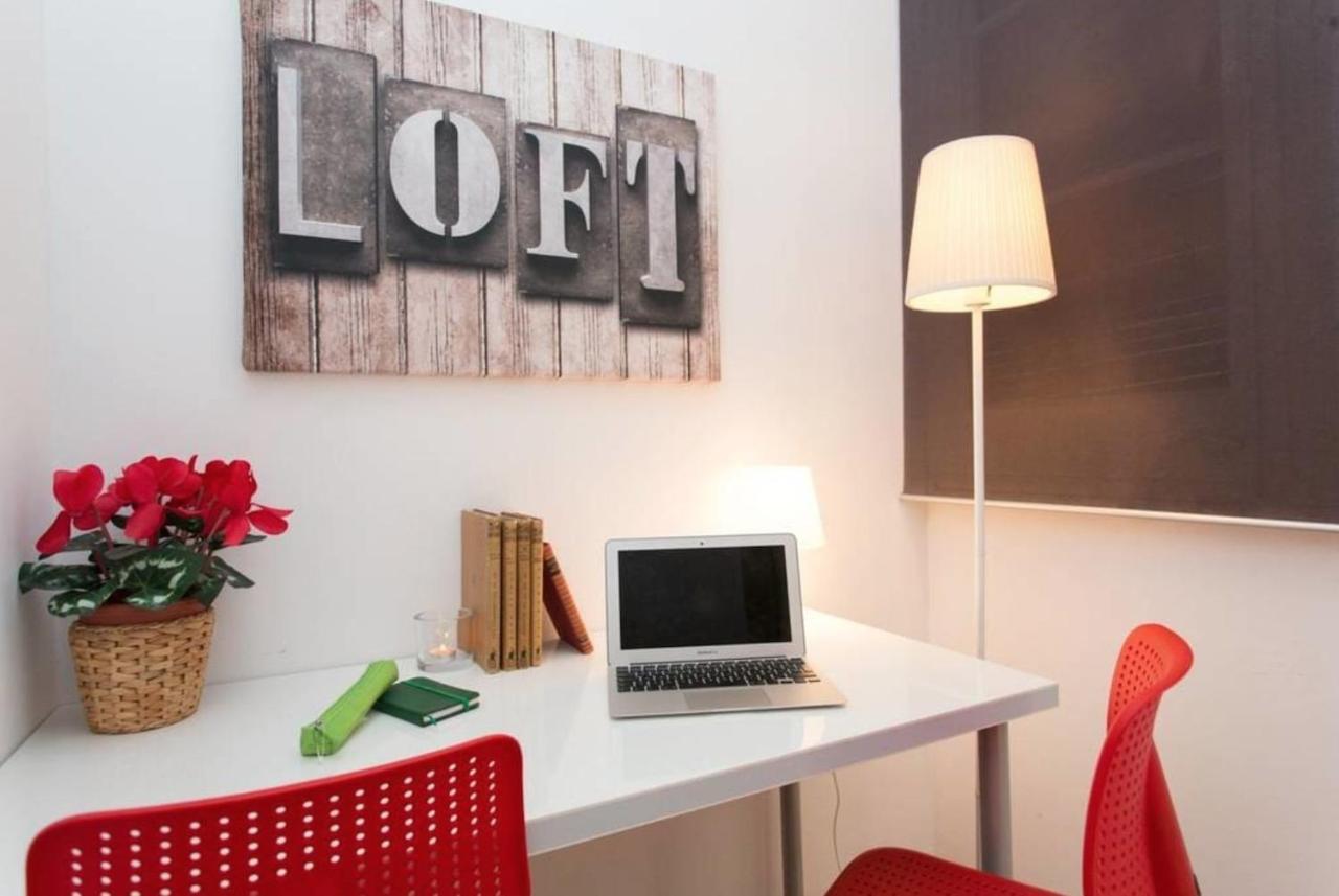 Priority Fira Apartments バルセロナ エクステリア 写真