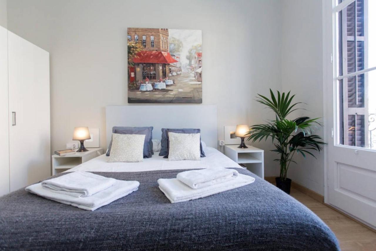 Priority Fira Apartments バルセロナ エクステリア 写真