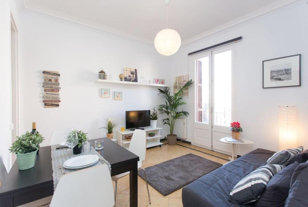 Priority Fira Apartments バルセロナ エクステリア 写真
