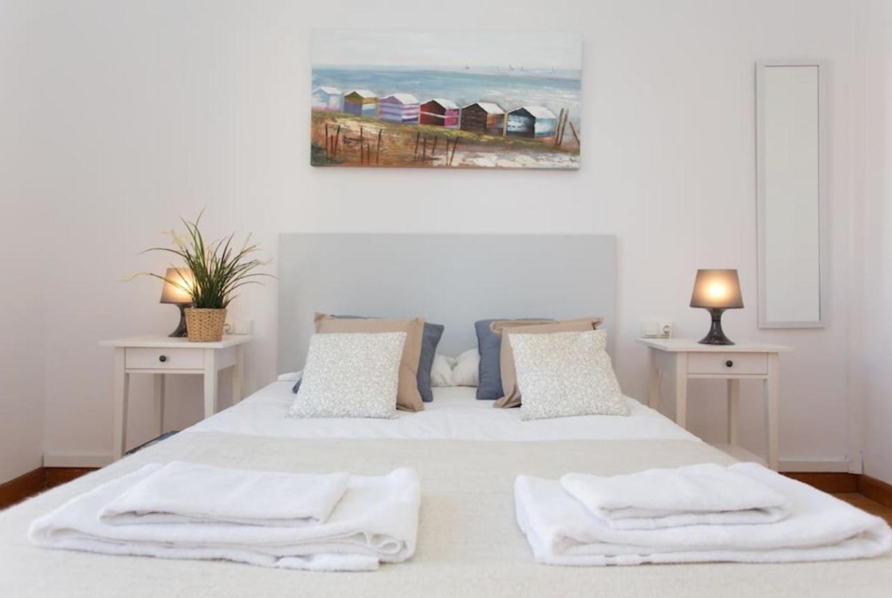 Priority Fira Apartments バルセロナ エクステリア 写真