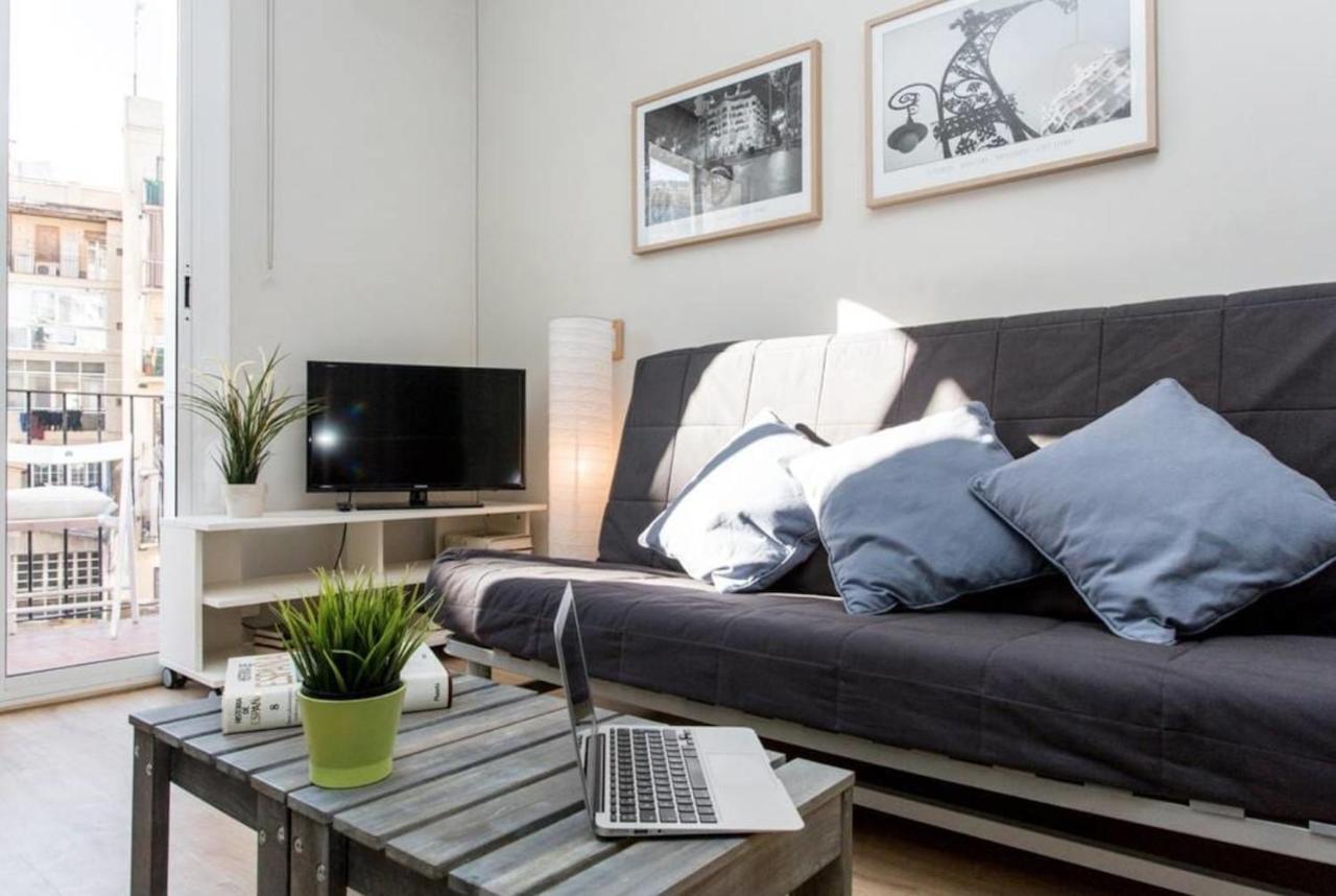 Priority Fira Apartments バルセロナ エクステリア 写真