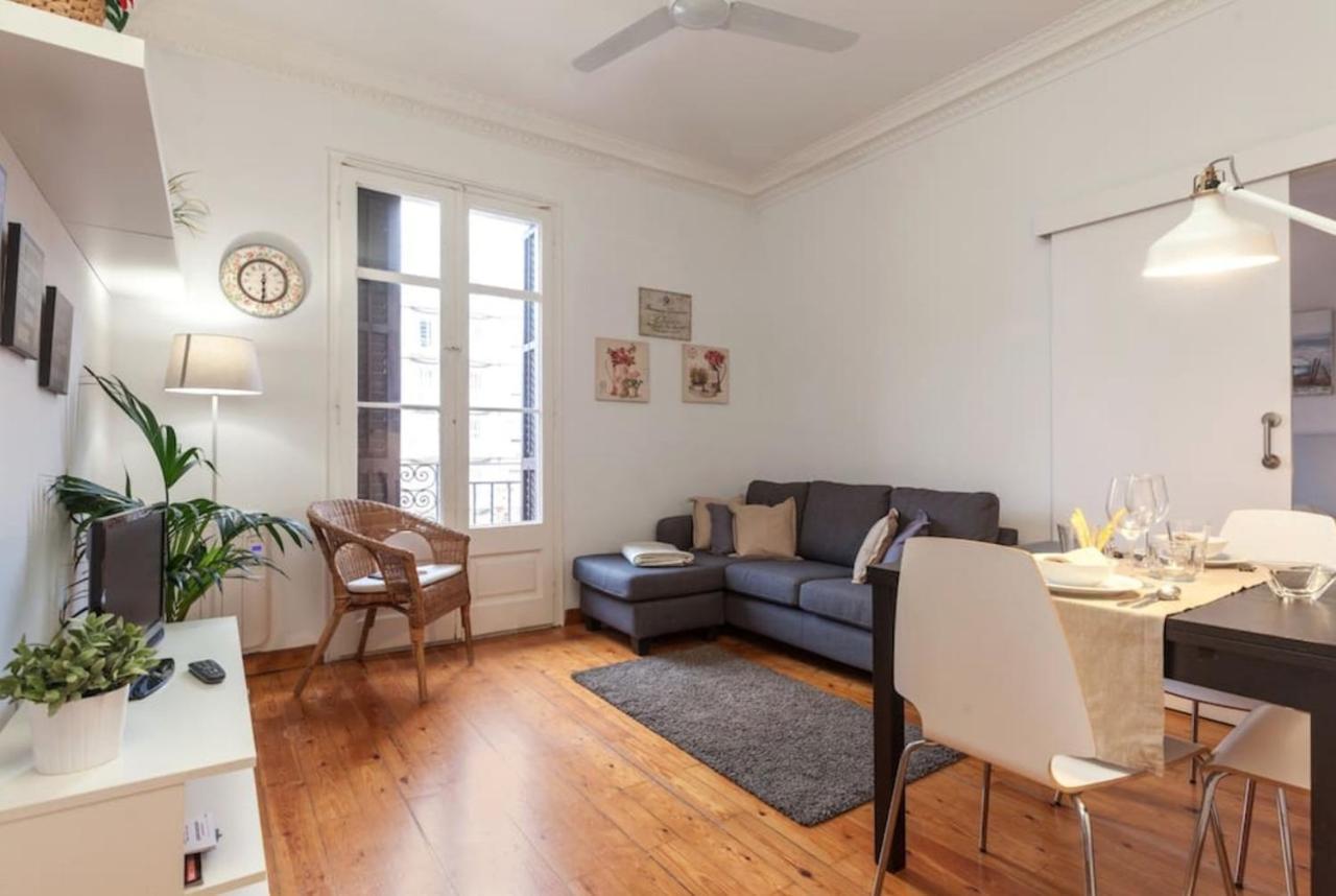 Priority Fira Apartments バルセロナ エクステリア 写真
